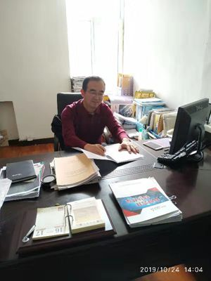 公司機關黨支部積極開展“不忘初心、牢記使命”主題教育答題活動1.png